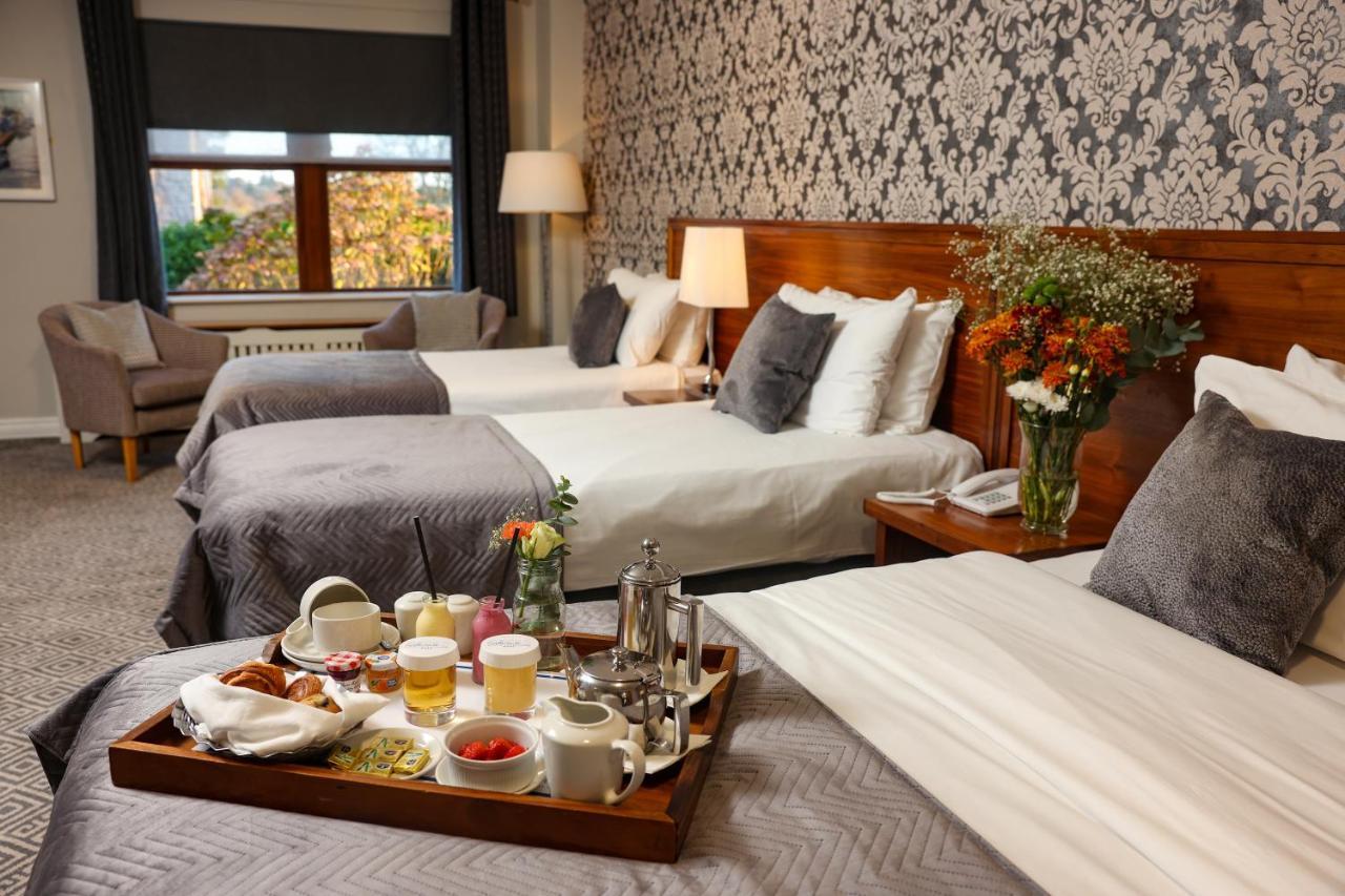 The Lakeside Hotel & Leisure Centre Килало Екстериор снимка