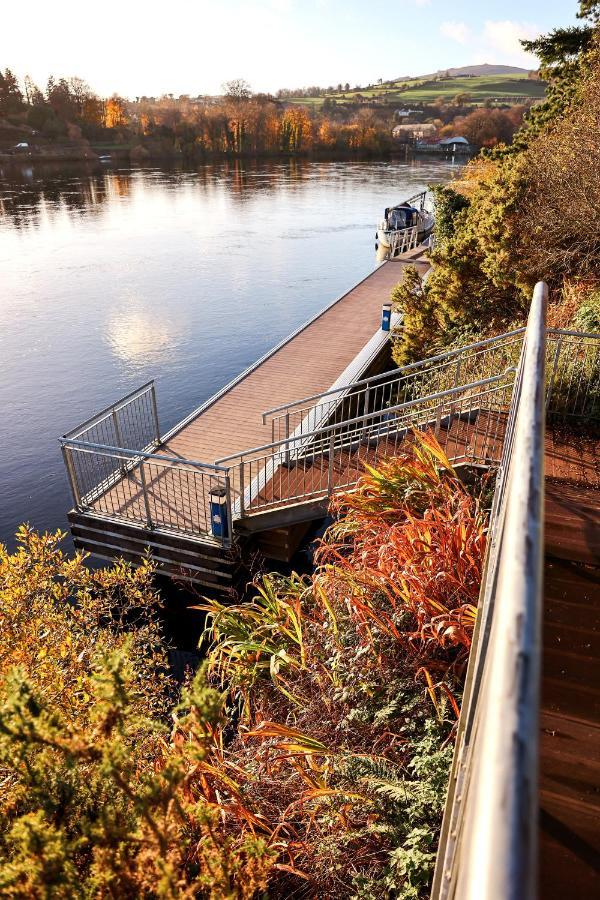 The Lakeside Hotel & Leisure Centre Килало Екстериор снимка
